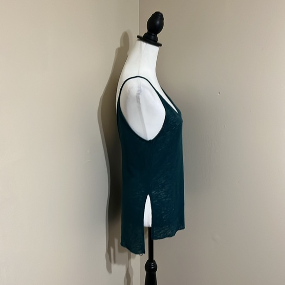 ⭐️Project Social T, Women’s Fray Bottom Tee Teal Size XS⭐️ - Picture 4 of 6